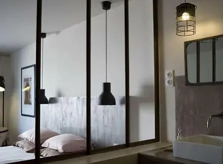 Le Mas Des Brune 4* Saint-Laurent-d'Aigouze