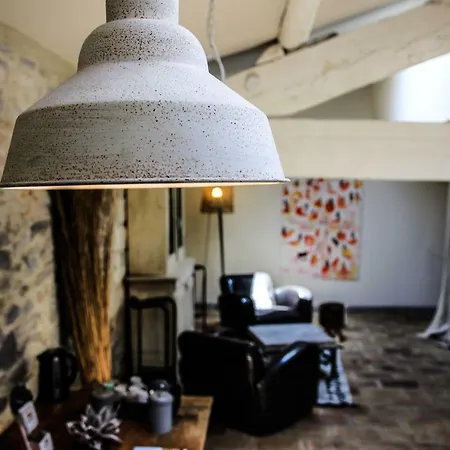 Le Mas Des Brune 4* Saint-Laurent-d'Aigouze